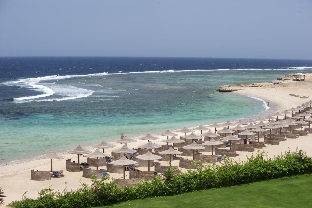 Concorde Moreen Beach Resort Abu Dabab Exterior photo